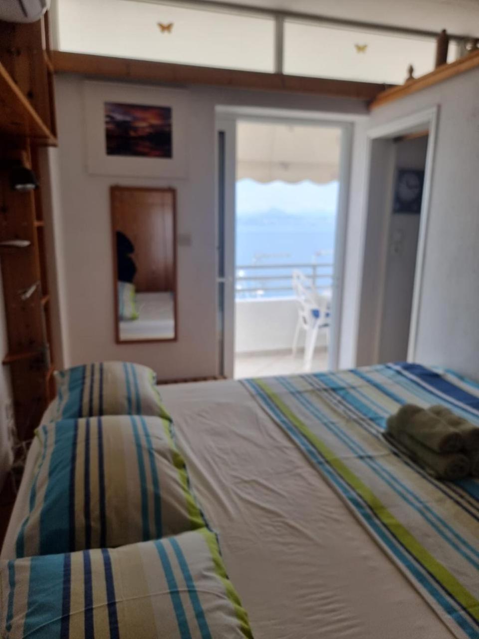 Atlas Apartment With Private Beach And Seaview Blue Loutraki  Luaran gambar