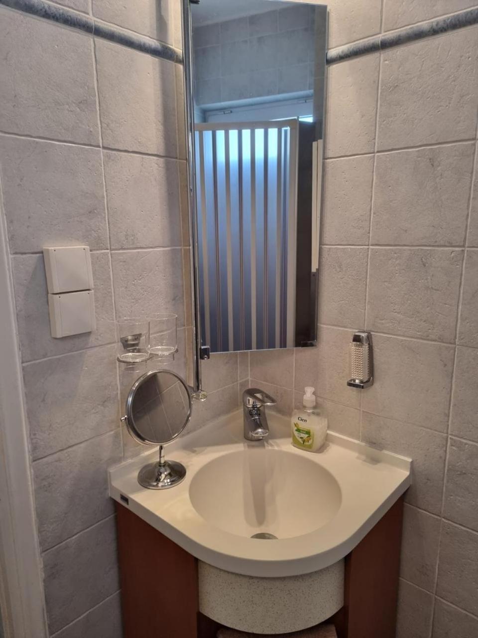 Atlas Apartment With Private Beach And Seaview Blue Loutraki  Luaran gambar