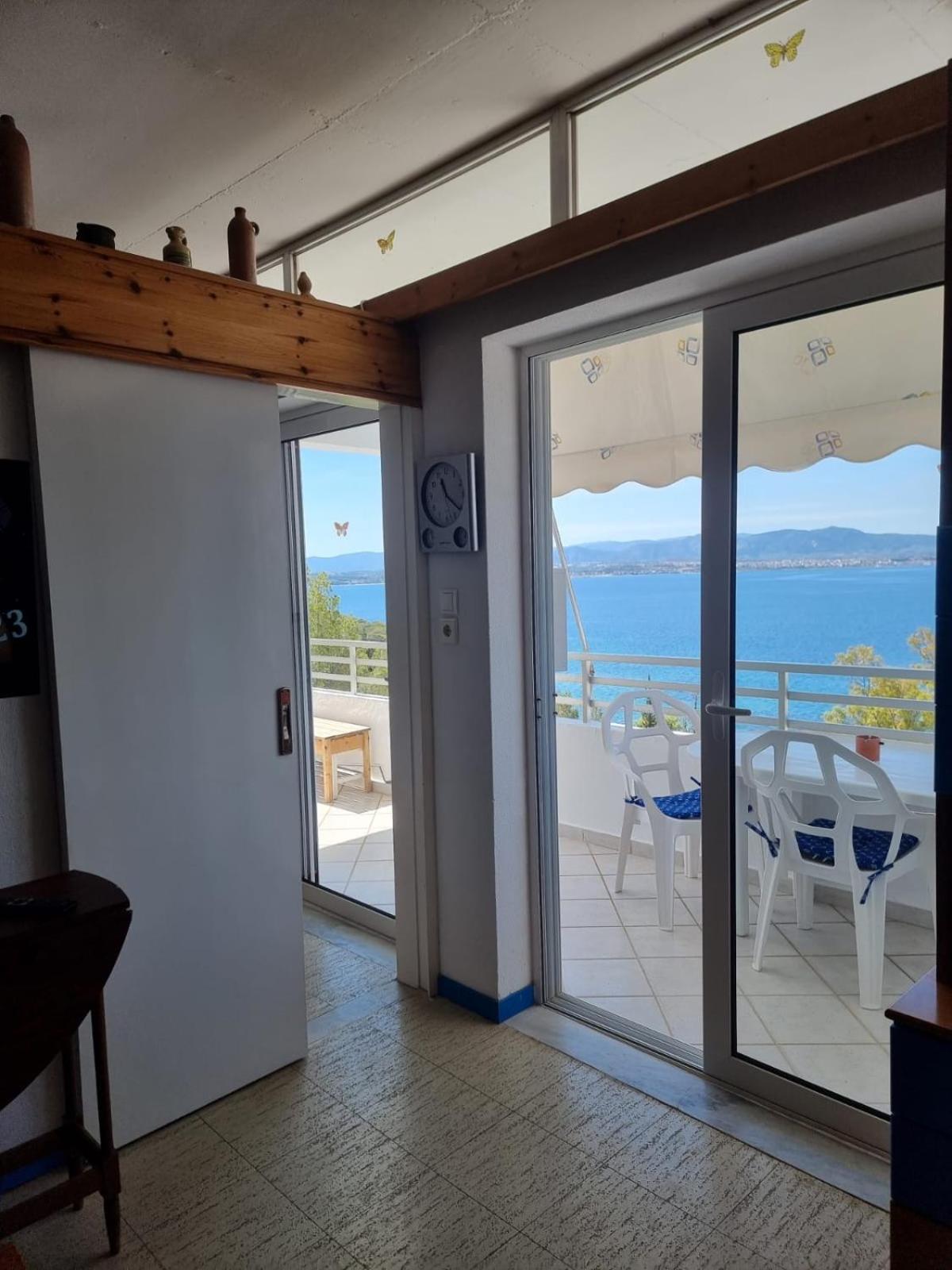 Atlas Apartment With Private Beach And Seaview Blue Loutraki  Luaran gambar